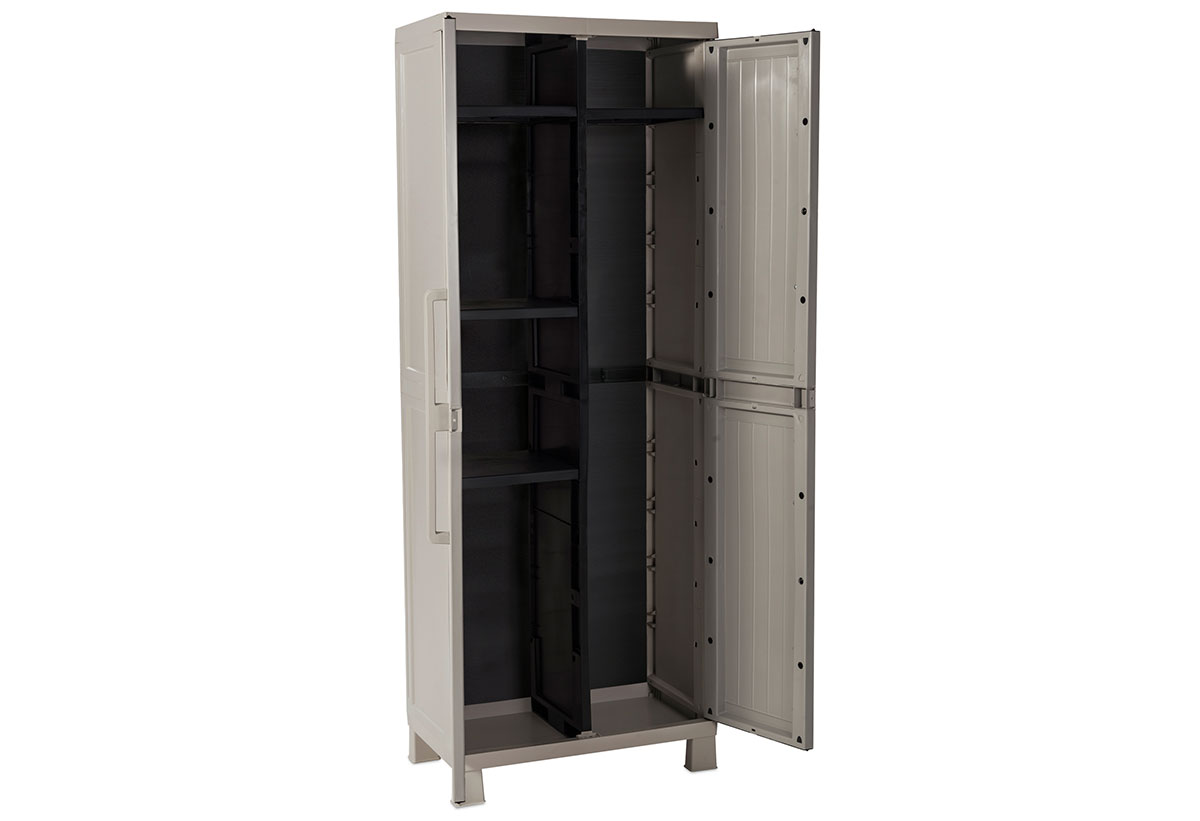 Στην φωτογραφία απεικονίζεται η χωρητικότητα της ντουλάπας